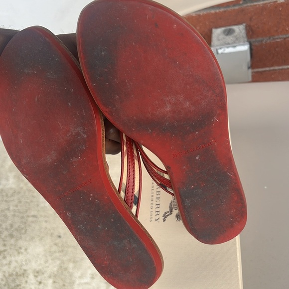 Burberry Aldermary Haymarket Flip Flop Sandal - Picture 6 of 6